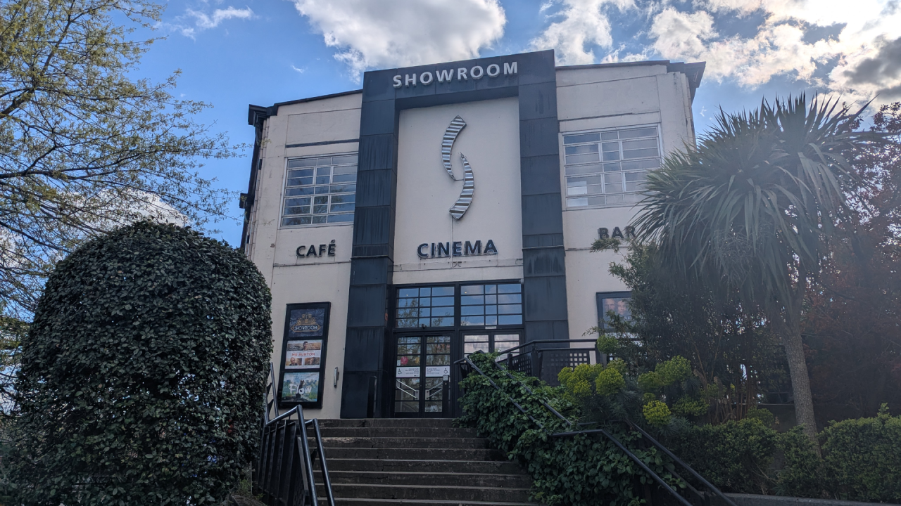 Showroom Cinema