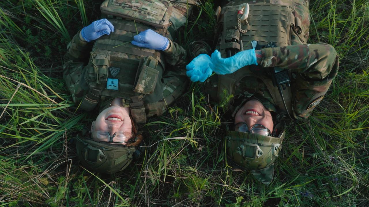 Still War & Conflict