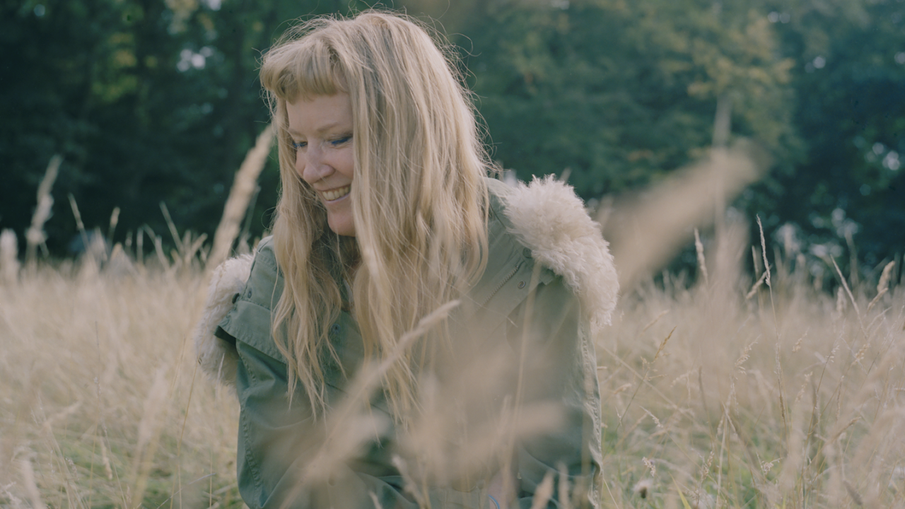 Headshot of Andrea Arnold